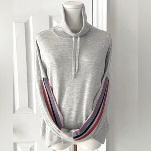 Love By Gap Pullover Sweatshirt Size L